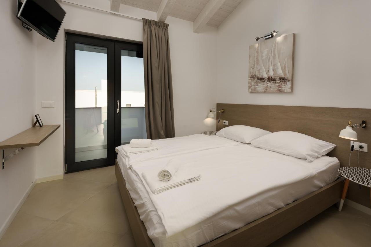 Sea View Villa Cala Royal Krnica Exterior photo